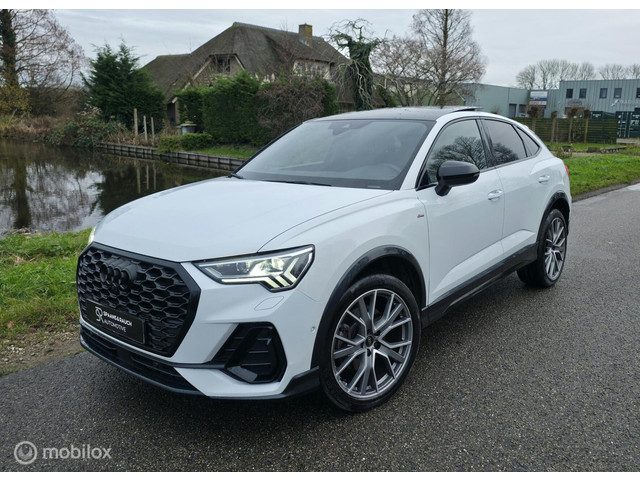 Audi Q3 Sportback 45 TFSI Quattro / S-Line / Pano / Sonos