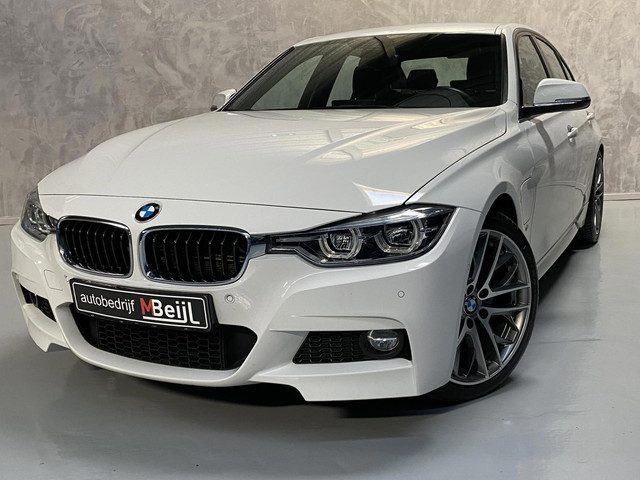 BMW 3 Serie 330e Centennial High Executive /M-Pakket /Leder /Keyless