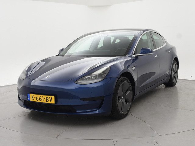 Tesla Model 3 60 kWh RWD *BTW* + LEDER | AUTOPILOT | PANORAMA