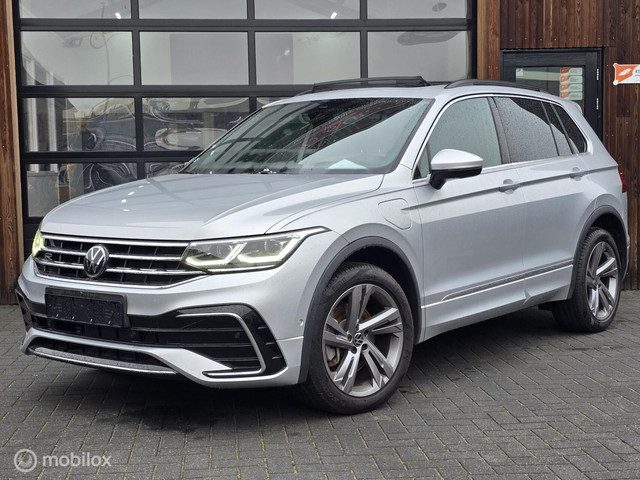 Volkswagen Tiguan 1.4 TSI eHYBRID R-LINE ZONDER KENTEKEN ! ! !