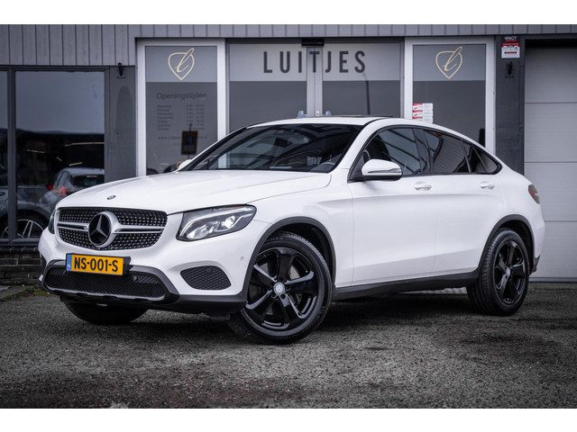 Mercedes-Benz GLC Coupé 220d 4MATIC Night-pakket I Schuifdak I Camera I Trekhaak I 19'' I Leder I Vo