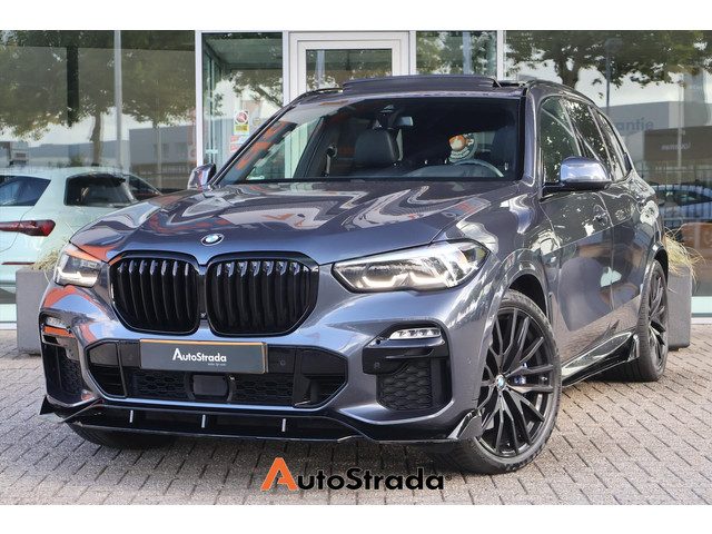 BMW X5 (g05) xDrive45e 394pk | Skylounge | Harman/Kardon | TV Scherm | 360 Camera | Trekhaak | Softc