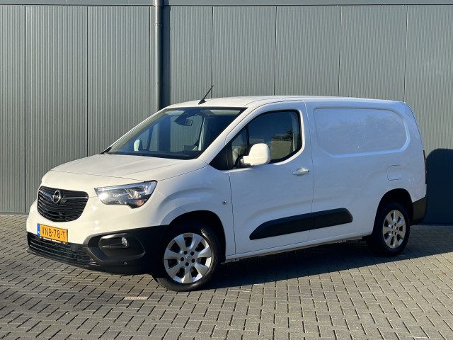 Opel Combo 1.5D 131 PK / L2H1 / 1e EIG. / AUTOMAAT / INRICHTING / 94.766 KM !! / AIRCO / CRUISE / NA