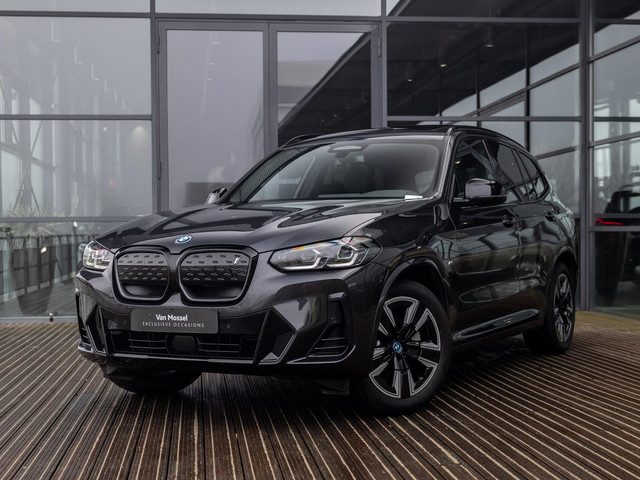 BMW iX3 Executive 80 kWh