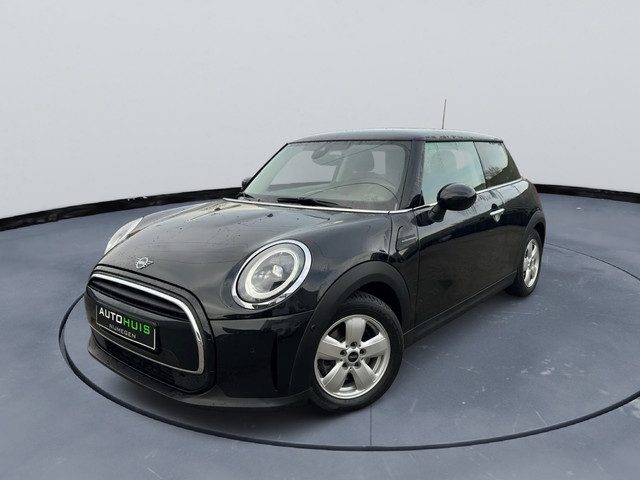 MINI Cooper Mini 1.5 Essential Trim Automaat Stoelverwarming Apple carplay inc btw !