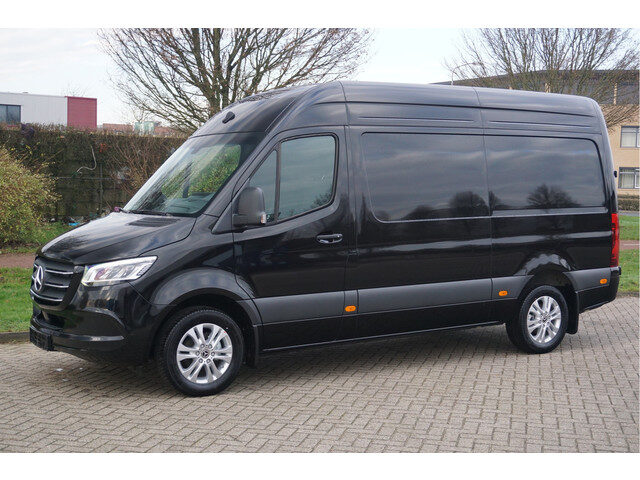 Mercedes-Benz Sprinter 319CDI Select L2H2 BPM VRIJ!!