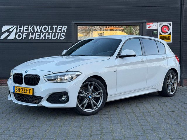 BMW 1 Serie 118i M-Sport Shadow Line | LED | Cruise Control | Alcantara