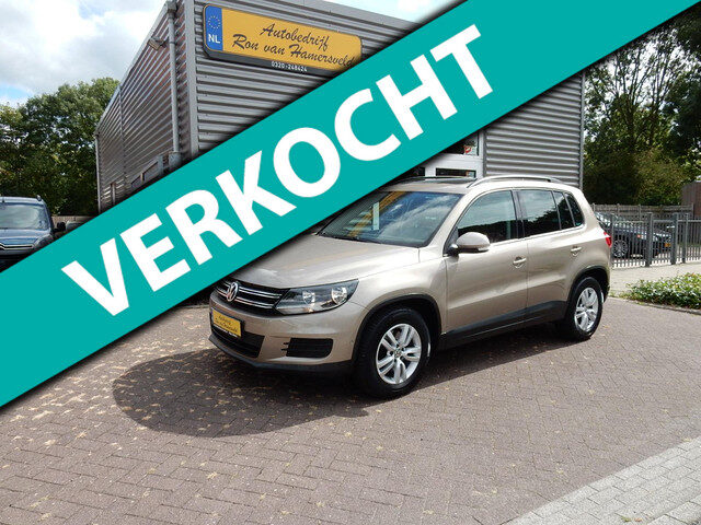 Volkswagen Tiguan 1.4 TSI *PANODAK*NAVI*TREKHAAK*