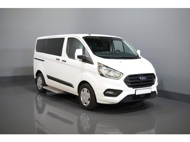 Ford Transit Custom Tourneo 2.0 TDCI € 25.745,- incl. BTW/BPM Trend Combi/ Kombi/ 9 Persoons/ 9 P/ C
