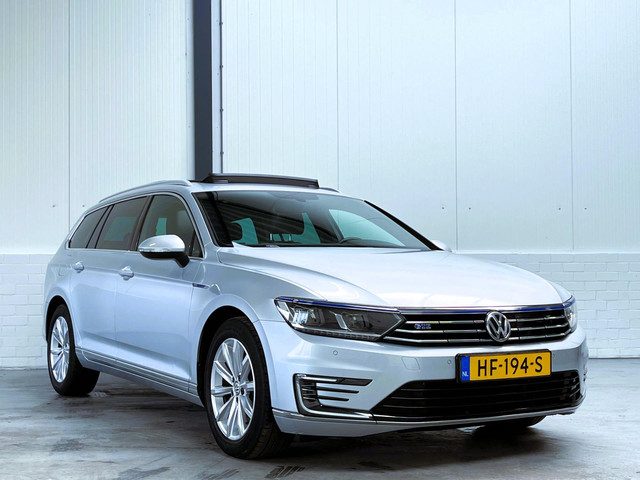 Volkswagen Passat Variant 1.4 TSI GTE Highline Pano|Leder|Trekhaak|Dealer O.H.