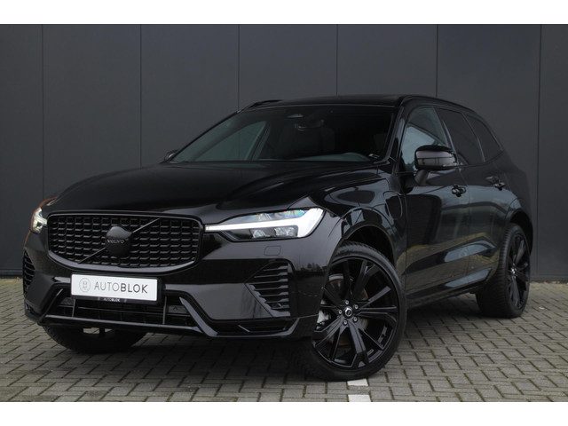 Volvo XC60 2.0 T6 Plug-in hybrid AWD Plus Black Edition | Panoramadak | Trekhaak | Apple CarPlay |
