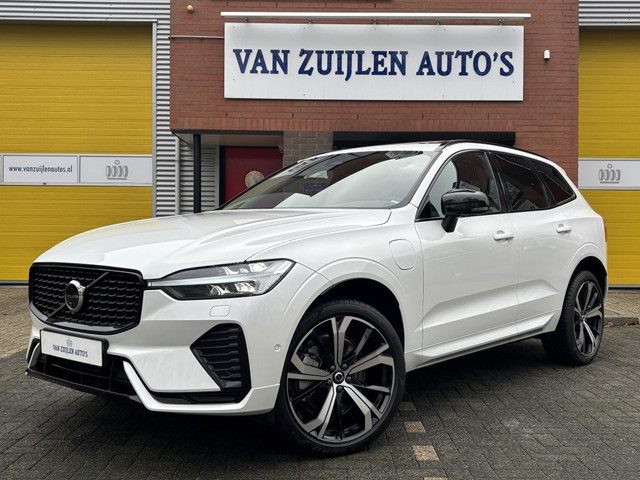 Volvo XC60 2.0 T6 AWD Dark LUCHTVERING Trekhaak Panorama 21" 360
