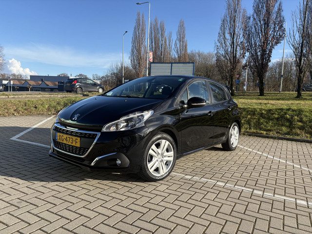 Peugeot 208 1.2 PureTech Signature