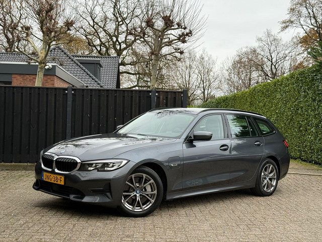 BMW 3 Serie touring 330e
