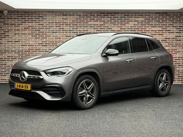 Mercedes-Benz GLA 200 Business Solution AMG