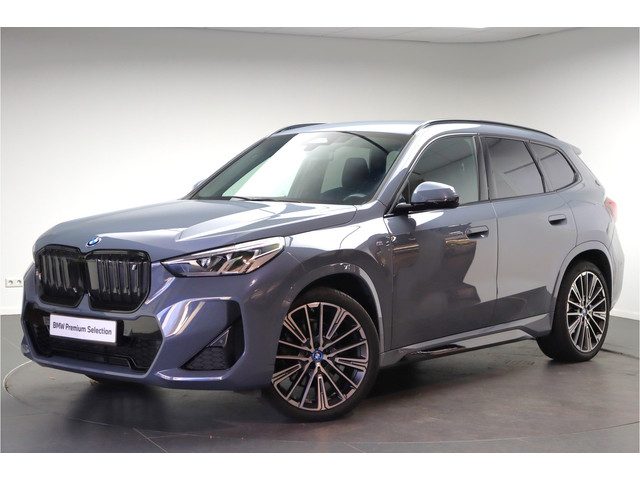 BMW iX1 xDrive30 M Sport