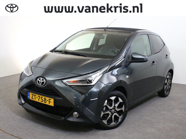 Toyota Aygo 1.0 VVT-i X-Joy Cabrio, Climate, LM Velgen, Getinte ramen, Parkeercamera, 1e Eigenaar, A