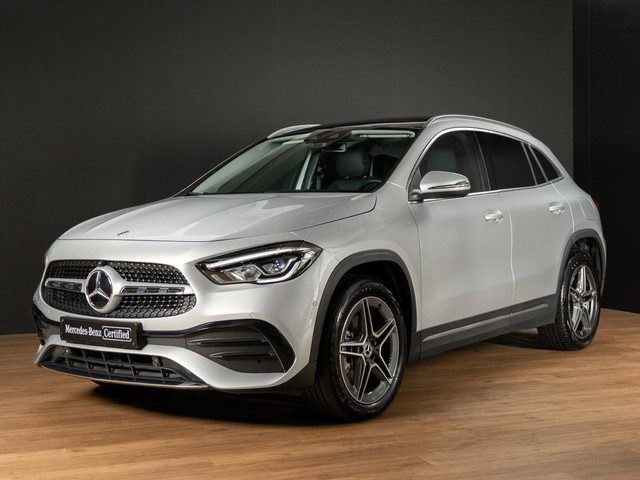 Mercedes-Benz GLA 250 e AMG Line