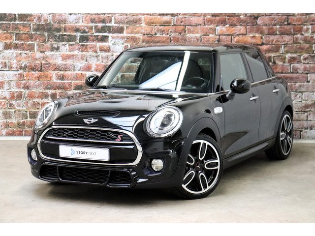 MINI Cooper S Hatchback Serious Business Automaat 5 deurs