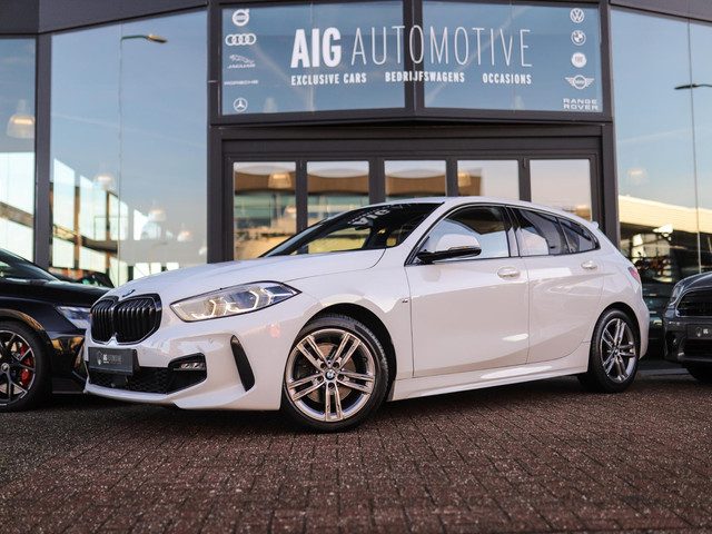 BMW 1 Serie 118i High Executive