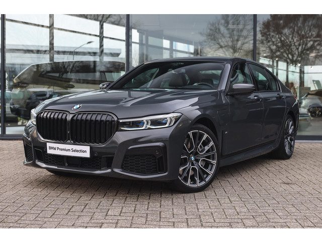 BMW 7 Serie 745e High Executive M Sport Automaat