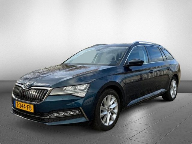 Škoda Superb Combi 1.4 TSI iV stoel en stuur verwarming trekhaak