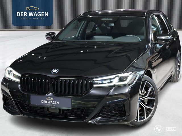 BMW 5 Serie touring 530E xDrive M SPORT / LASER / ACC / HIFI / TREKHAAK / 19"