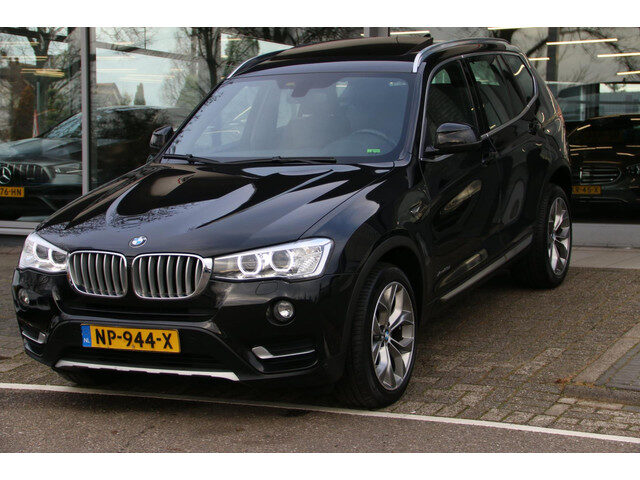 BMW X3 XDrive20i Centennial High Executive PANO-DAK