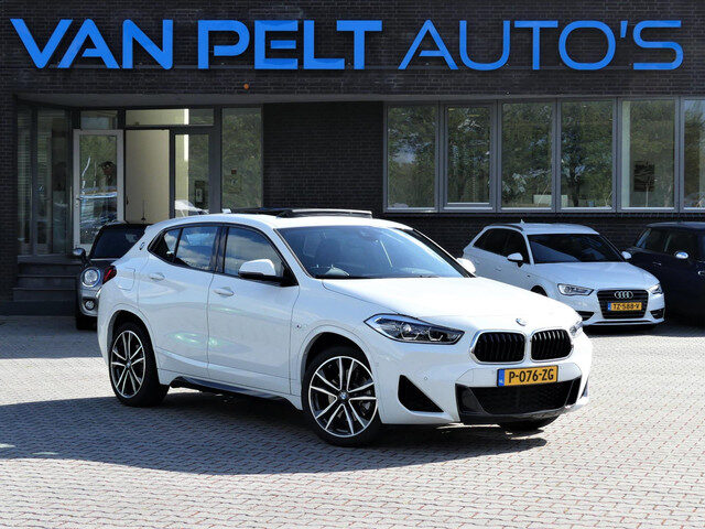 BMW X2 XDrive25e HYBRID High Executive / M-SPORT / PANO / CARPLAY