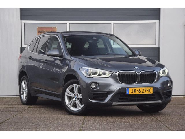 BMW X1 SDrive20i Centennial Executive TREKHAAK/ADAPTIEVE CRUISE/CAMERA