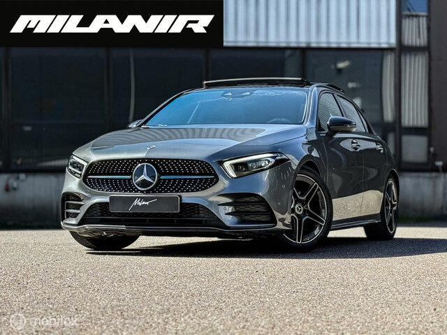 Mercedes-Benz A-Klasse 180 AMG Line |Pano |Memory |Carplay