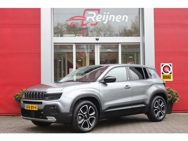 Jeep Avenger 1.2 110PK e-Hybrid SUMMIT