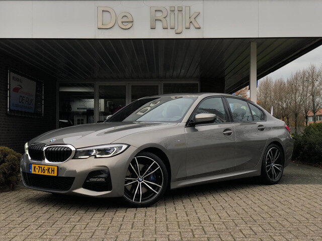 BMW 3 Serie 330i High Executive Edition | M Sport | Pano, Leder, Navi, Stoelverw., PDC, Cruise, Clim