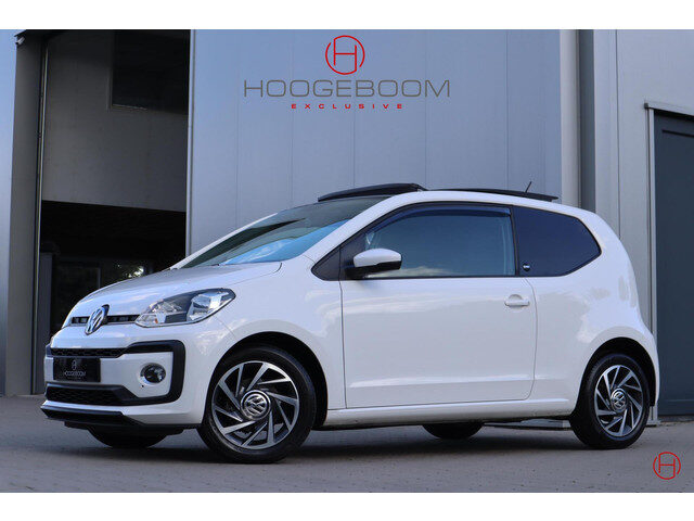 Volkswagen up! 1.0 TSI 90 PK Sound up! / Panoramadak / Airco / 1e eigenaar