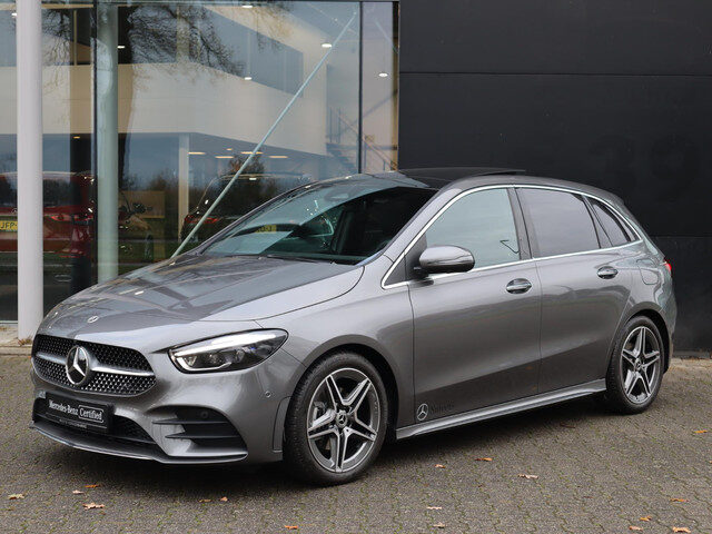 Mercedes-Benz B-Klasse 180 AMG Line