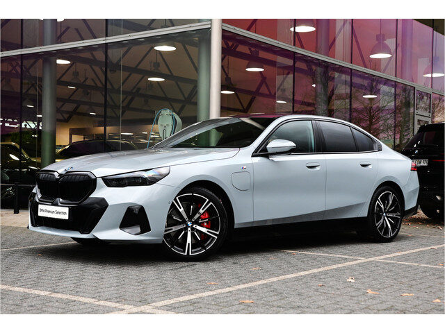BMW 5 Serie 550e xDrive High Executive M Sport Automaat