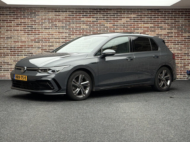 Volkswagen Golf 1.5 TSI R-Line