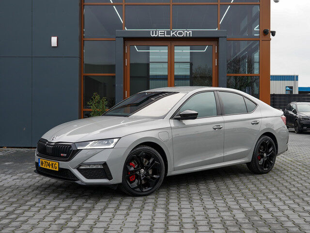 Škoda Octavia 1.4 TSI RS iV Bns | Led | Cruise | RS | Camera | Sfeer | NAP | C