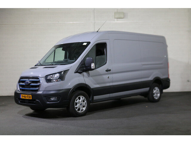 Ford E-Transit 350 L3 H2 Trend 68 kWh Navigatie Adapt. Cruise 360 Camera