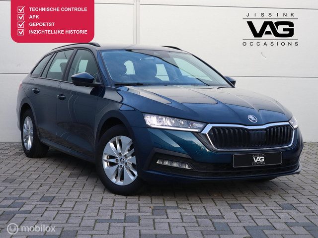 Škoda Octavia Combi 1.0 TSI LED CarPlay PDC Navi Clima Cruise