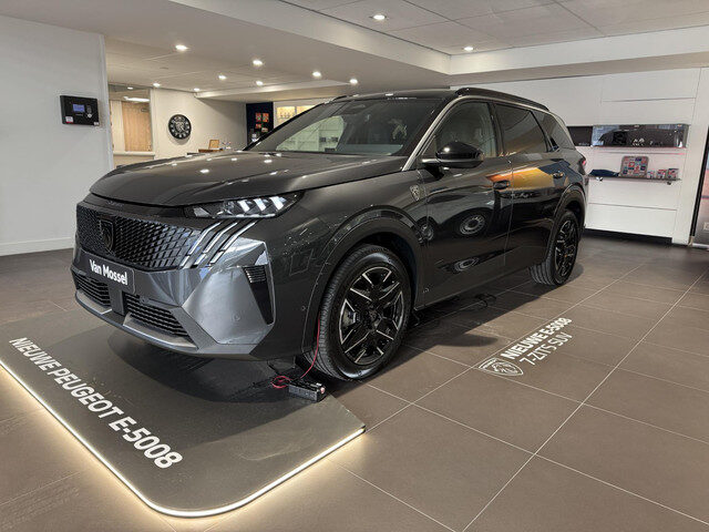 Peugeot 5008 Hybrid 145 GT