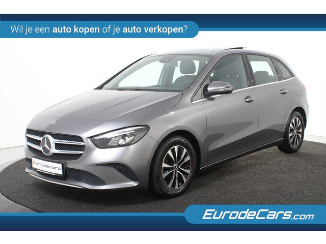 Mercedes-Benz B-Klasse 180 *Widescreen*Panoramadak*Stoelverwarming*