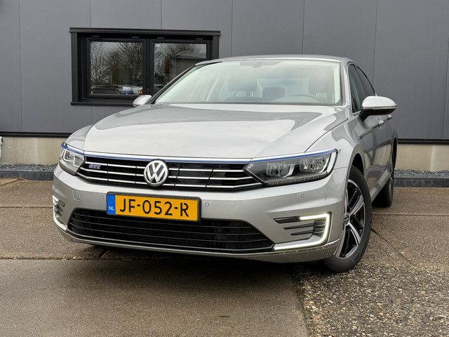 Volkswagen Passat 1.4 TSI GTE / TREKHAAK / Camera nette auto