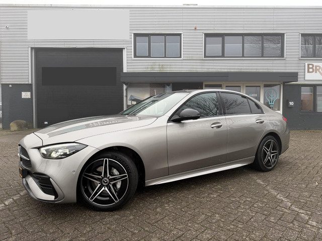 Mercedes-Benz C-Klasse 300 e AMG Business Line