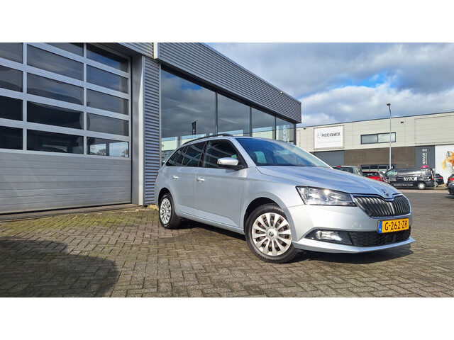 Škoda Fabia Combi 1.0 TSI Ambition/Navigatie*Pdc*Cruise*Trekhaak*Enz*