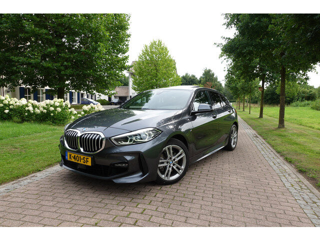 BMW 1 Serie 118i High Executive M-Sport