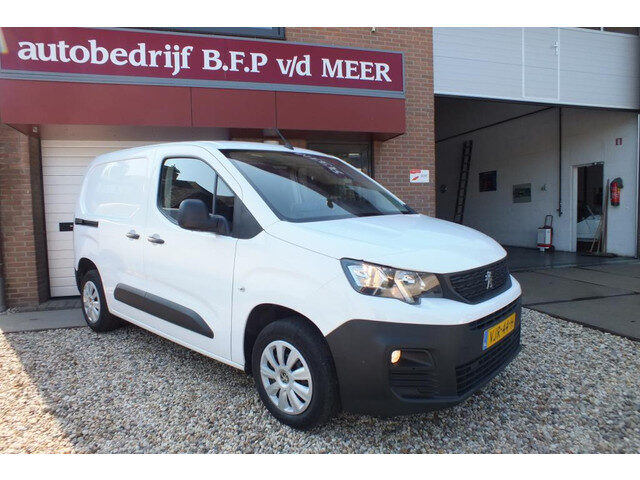 Peugeot Partner 1.5 BlueHDI Premium Apple Carplay