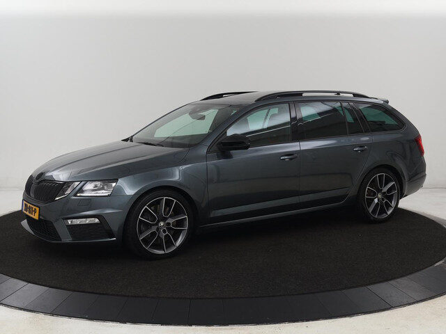 Škoda Octavia 2.0 TSI RS 245 Business | Panoramadak |