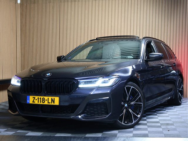 BMW 5 Serie touring 530i xDrive M-Sport PANO HUD ACC CAM HIGH EXECUTIVE TRKH '21