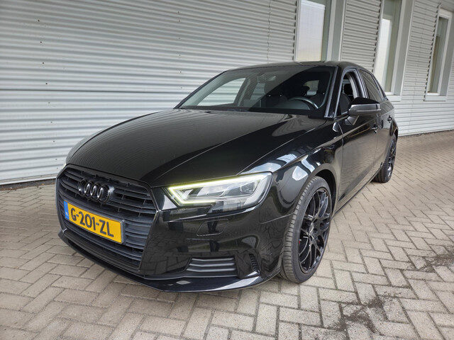 Audi A3 Sportback 35 TFSI CoD Advance